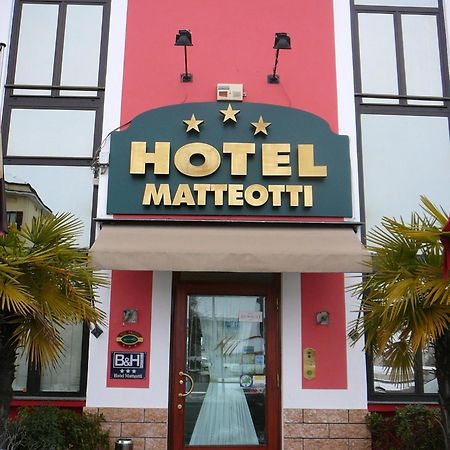 Hotel Matteotti Vercelli Eksteriør billede