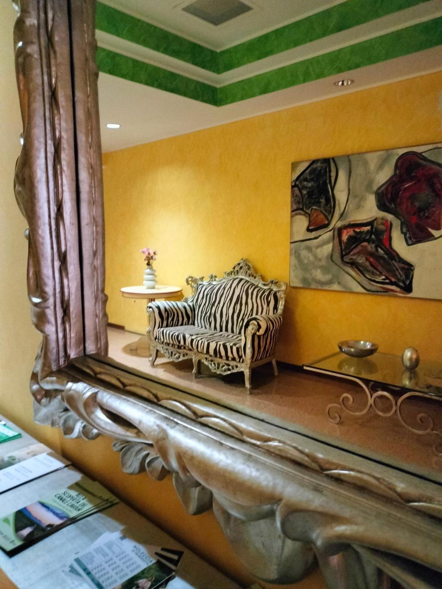 Hotel Matteotti Vercelli Eksteriør billede