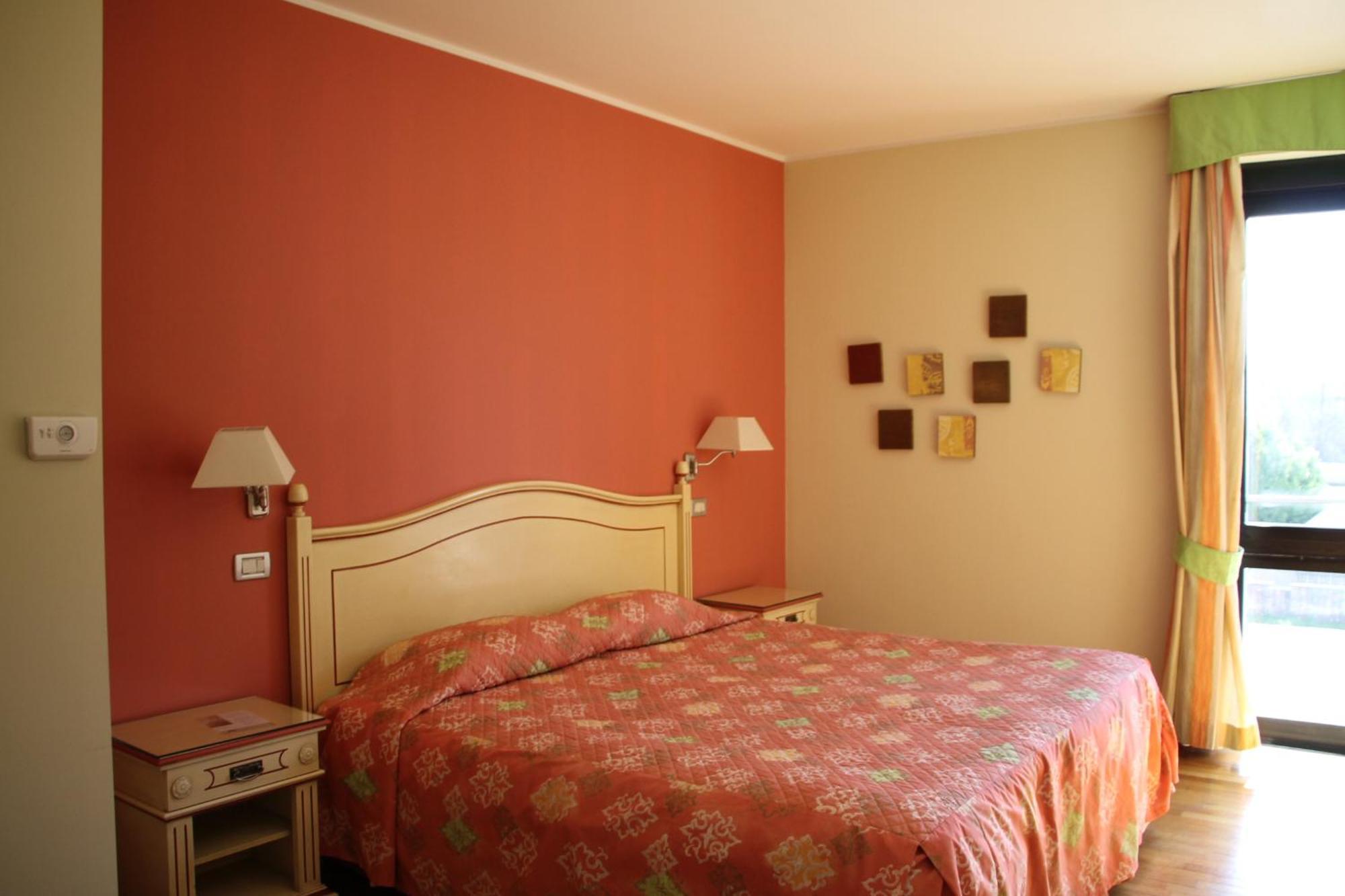 Hotel Matteotti Vercelli Eksteriør billede