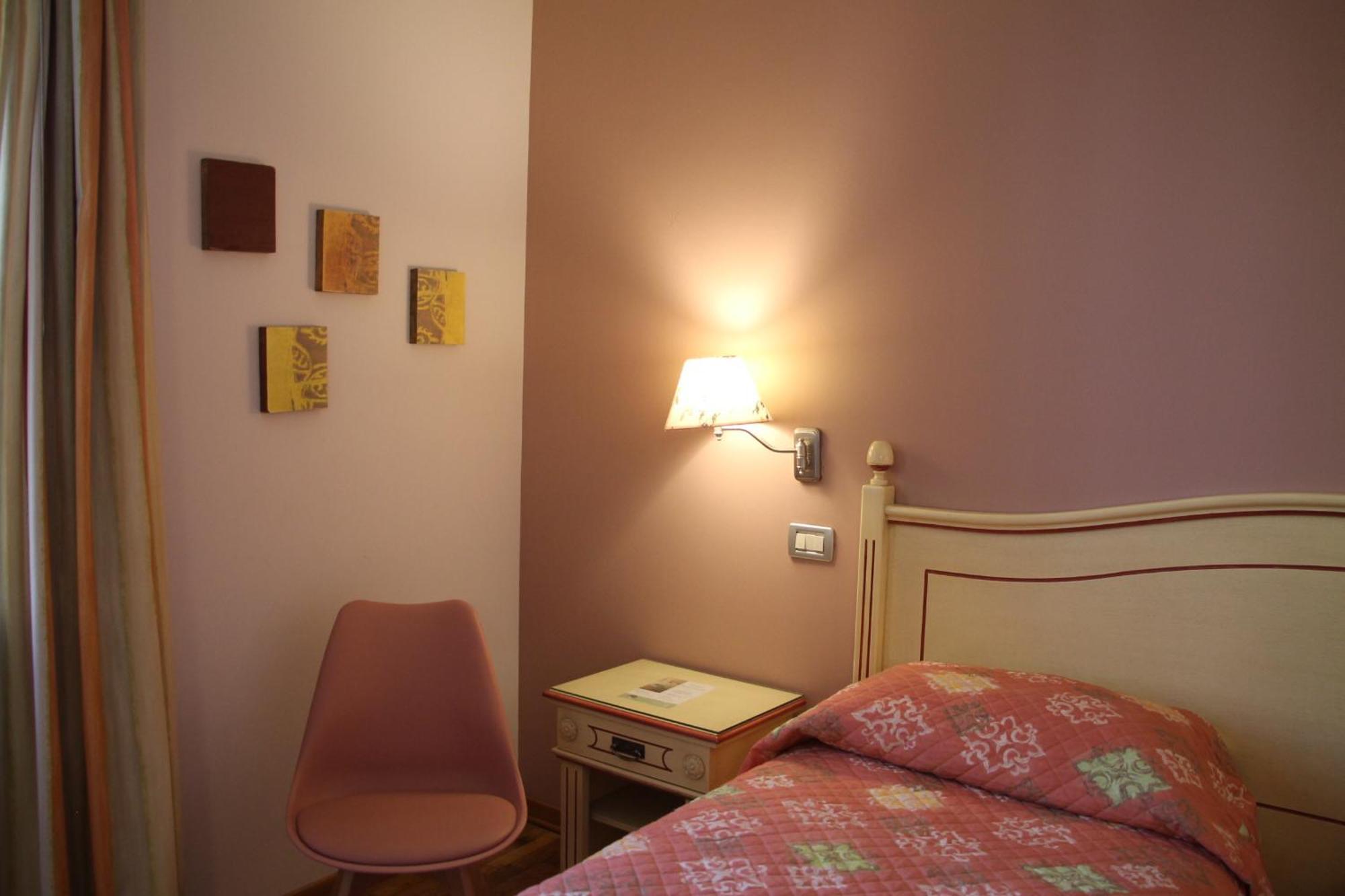 Hotel Matteotti Vercelli Eksteriør billede